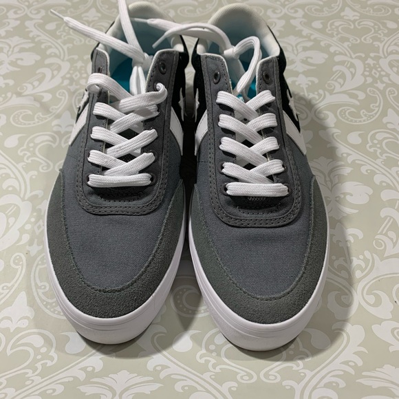 Converse NWOT men’s Rival Ox sneakers size 9 - Picture 7 of 7